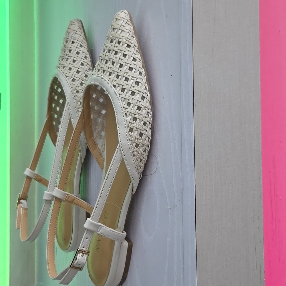 Nine West Women's Cream Slingback Flats